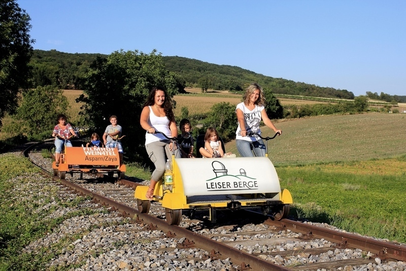 Weinviertel auf Schiene